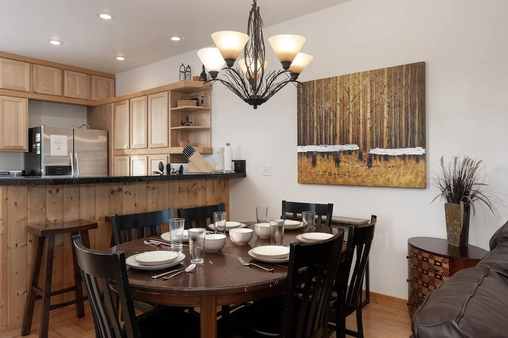 102 Willows Way 3 Bedroom Townhouse by RedAwning