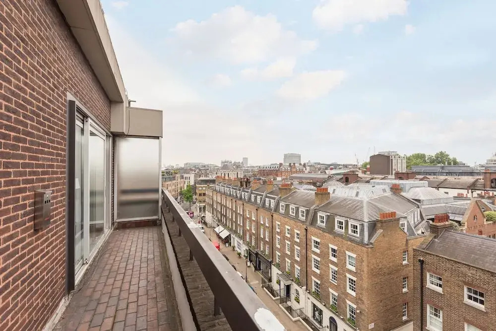 Urban Chic - Baker Street