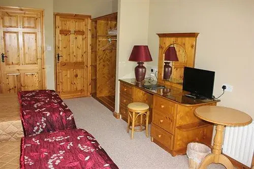 Ardilaun Guesthouse Self Catering