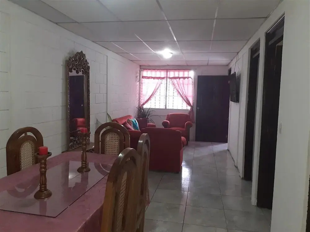 Hostal Claris