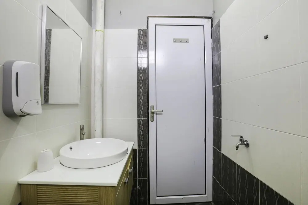 OYO 90060 61 Hotel