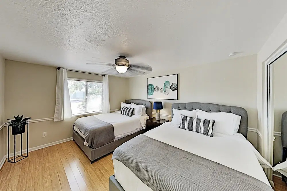 Family Friendly W/ Heated Pool & Waterslide 4 Bedroom Home