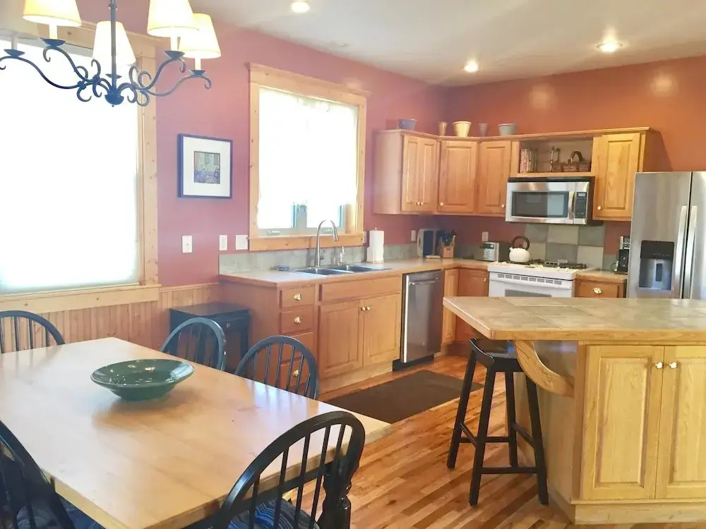Mountain Modern 4 Bedroom Holiday Home By Pinon Vacation Rentals