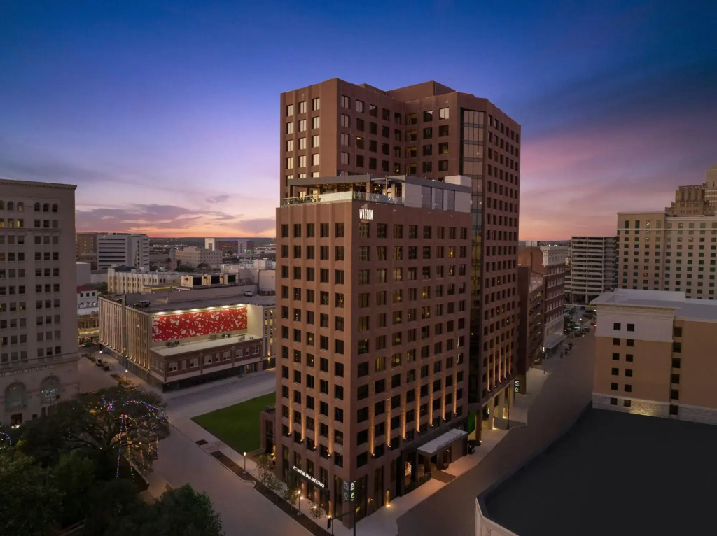 Element by Marriott San Antonio Riverwalk