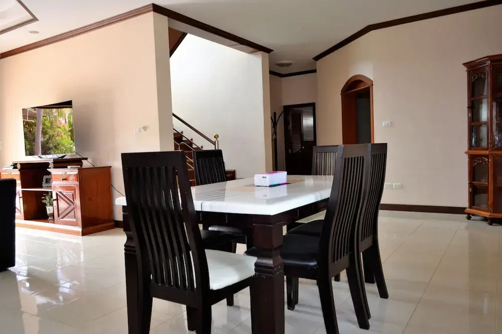 Cesar House