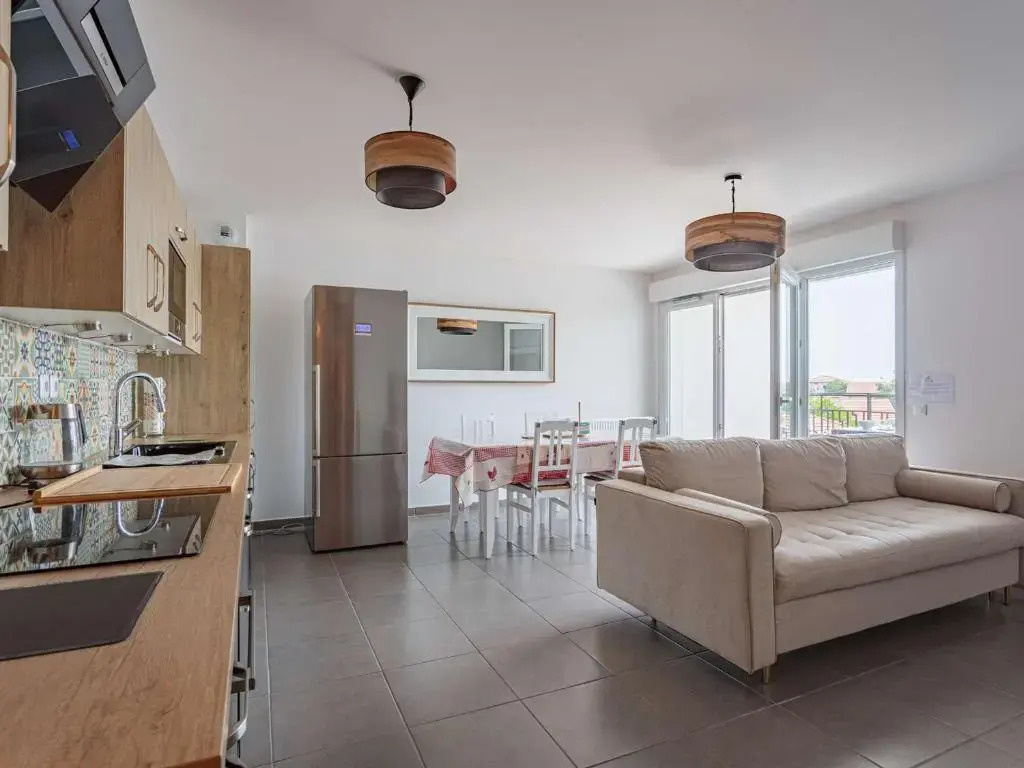 Appartement Biarritz, 3 pièces, 4 personnes - FR-1-3-564