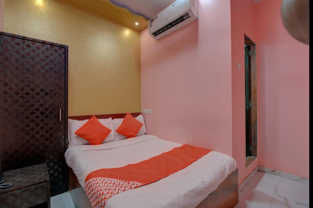 OYO 42395 Asma Hotel