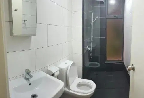 +WIFI Skyview Univ360 Place Facing Mines Lake