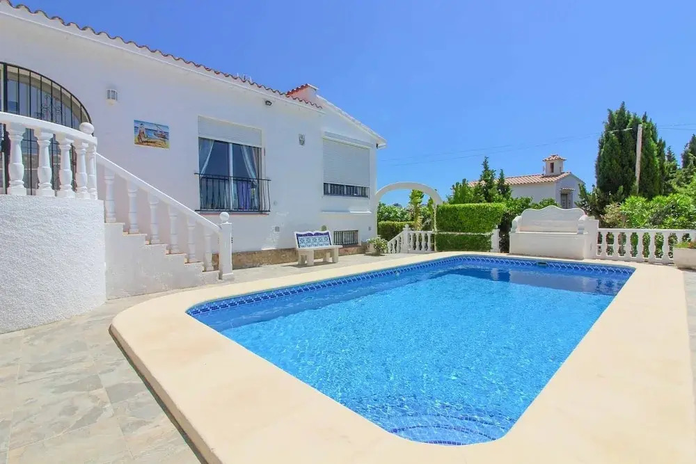Villa Almendros 0807
