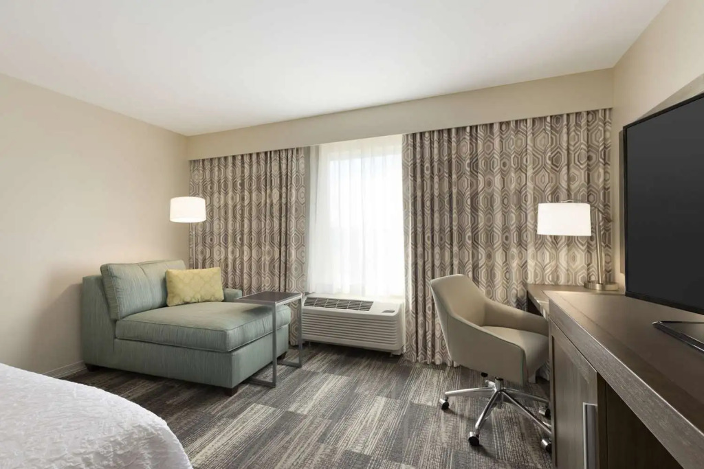 Hampton Inn Niles/warren