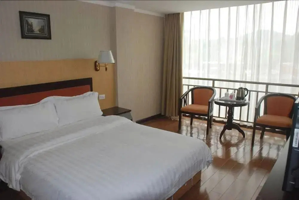 Ruian City Hotel