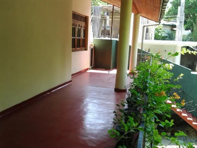 Kundasale Holiday Home