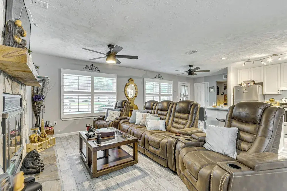 Fort Walton Beach Home w/ Pool: 5 Mi to Beach!