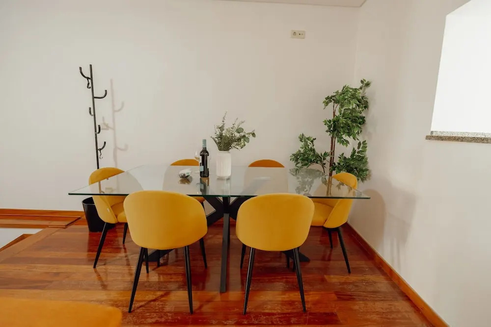Modern Terrace 2BD Apartment by Vacationy