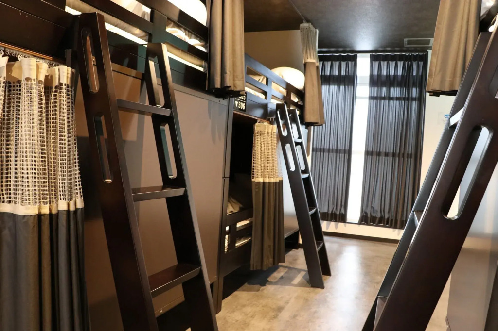 Lore Hostel Doutonbori