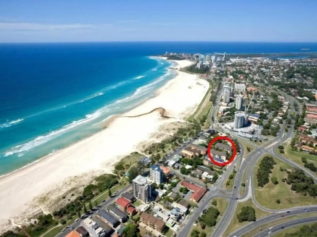 Bila Vista Kirra Beachside Apartments