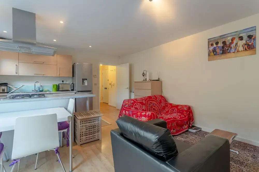 Modern 1 Bedroom Flat in Heart of East London