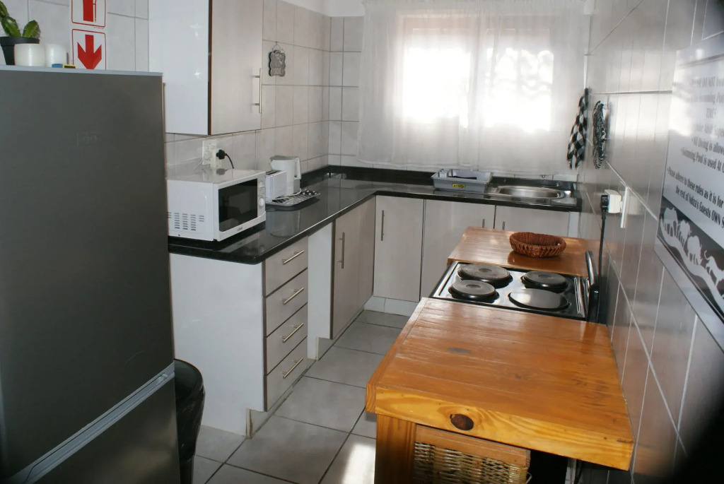Ndiza Lodge and Cabanas