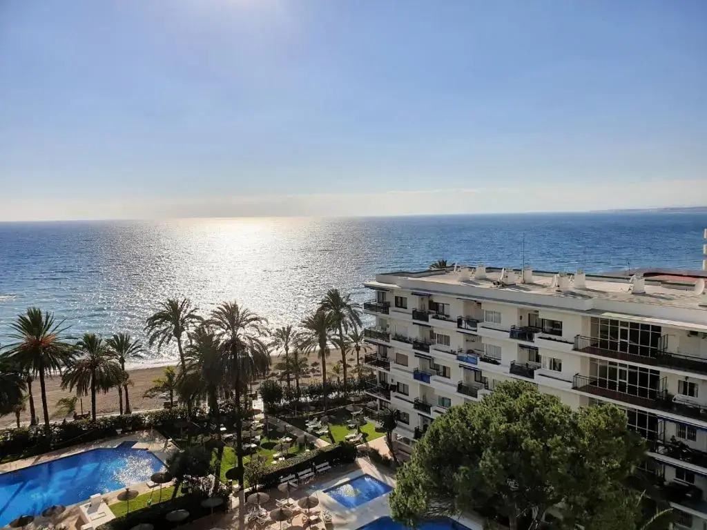 Skol 508 West Facing Duplex Apartment with Amazing Sea Views