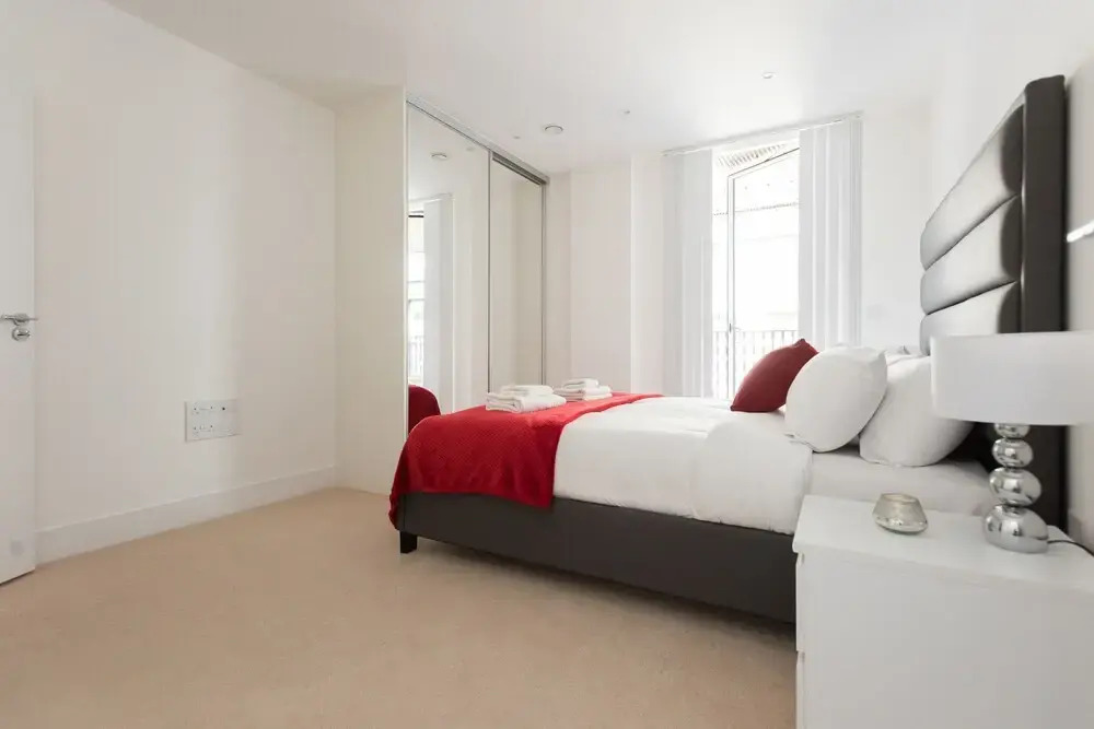 Platinum Apartments in Camden 9985