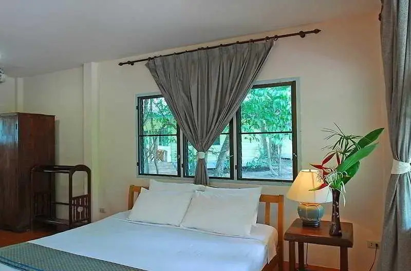 Country Lake Nature Lodge