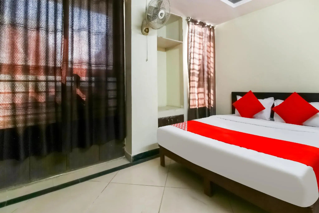 OYO 77802 Hotel Denmark