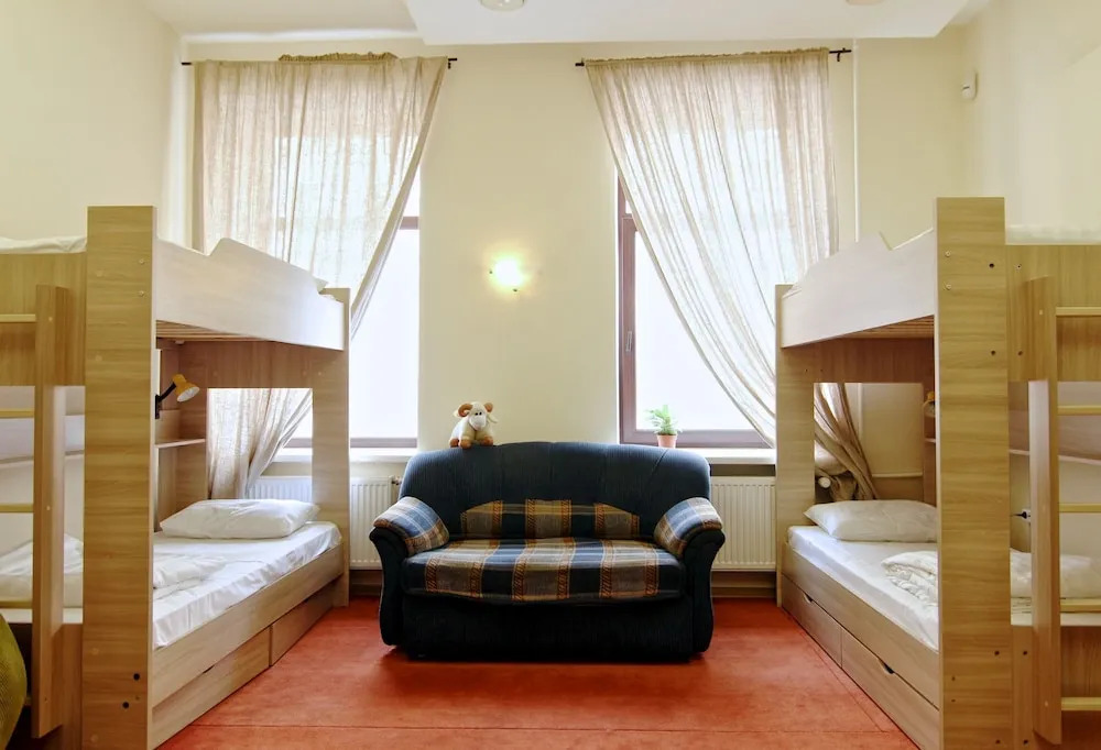 Solo Hostel