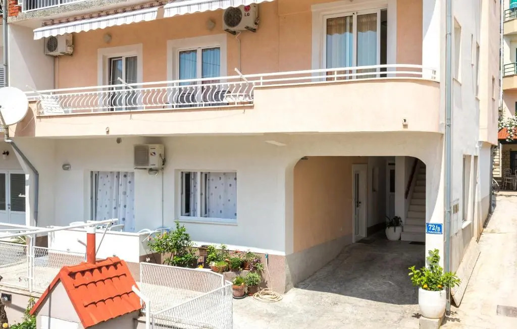Apartments Klara