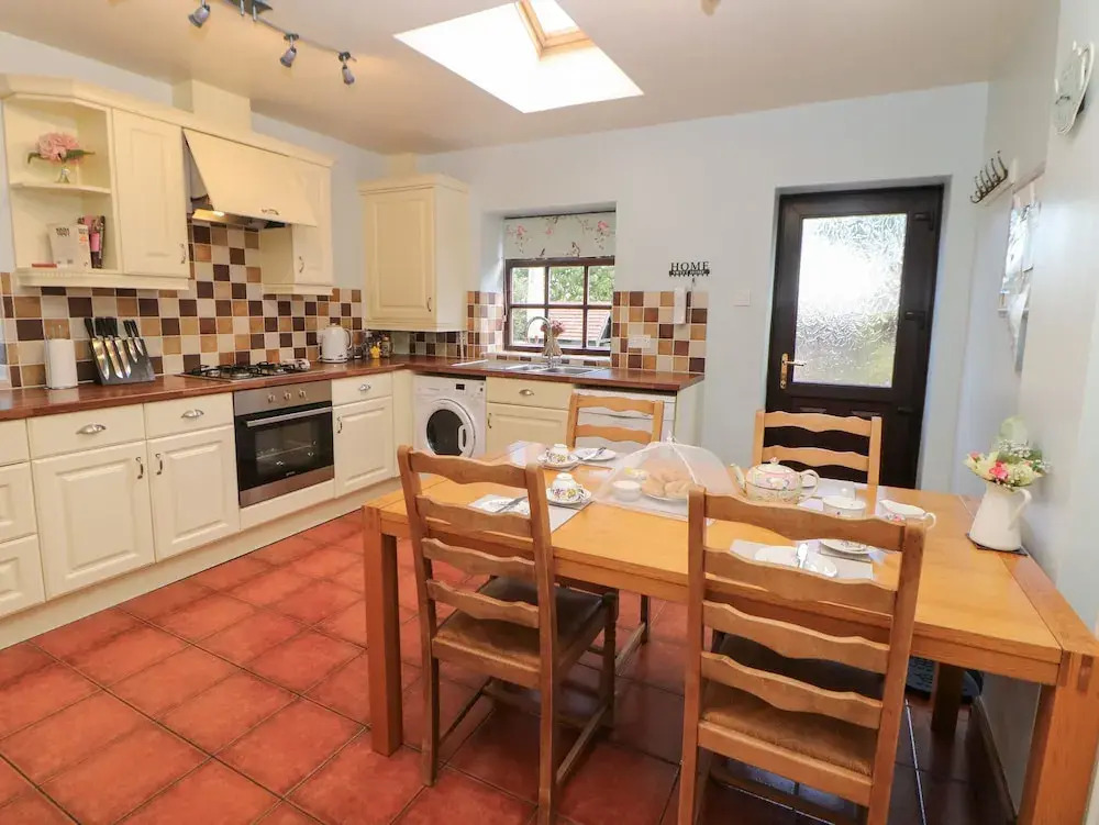 Shenton Cottage