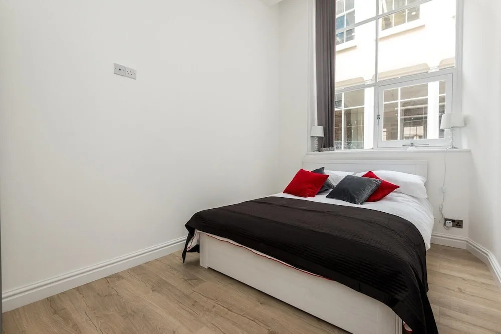 Dream Apartments Sweeting Street