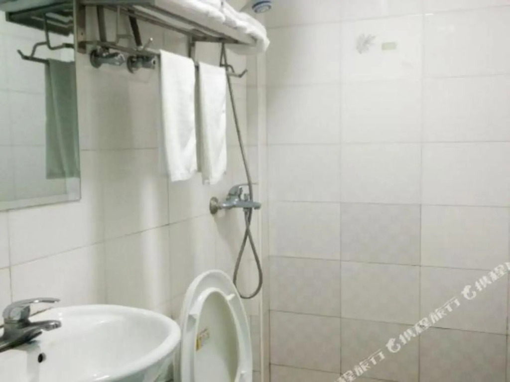 Xiangfu Hostel (Shanghai Handan Road)