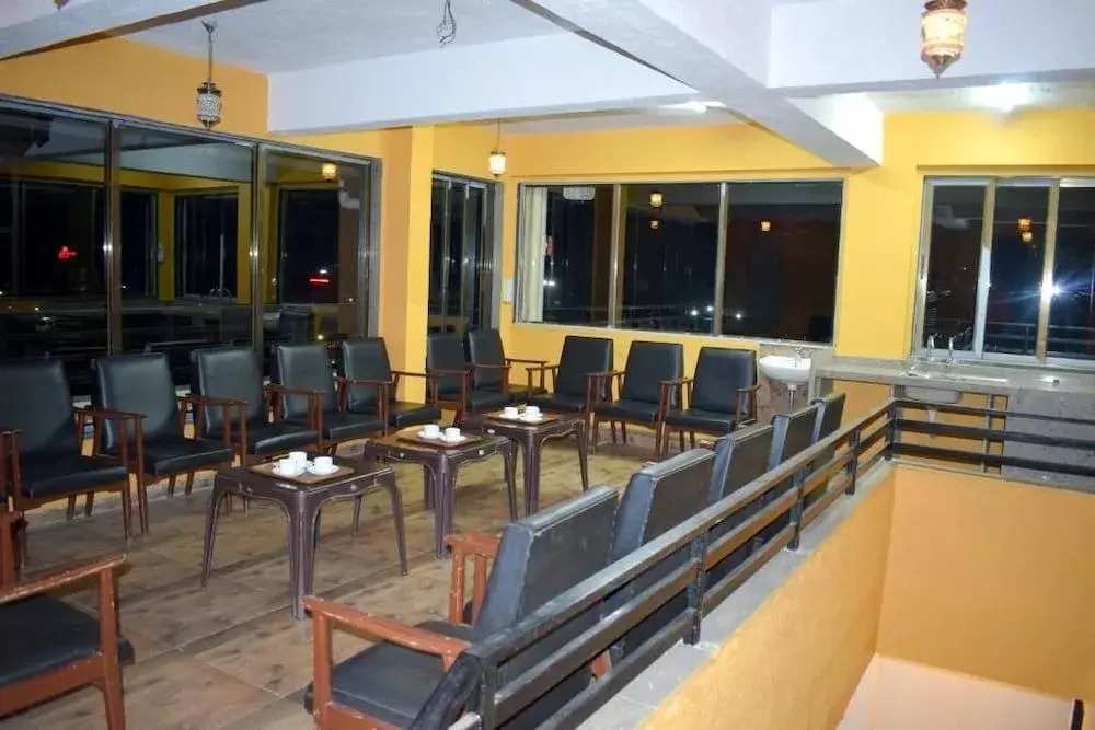 Hotel Kansar Palace