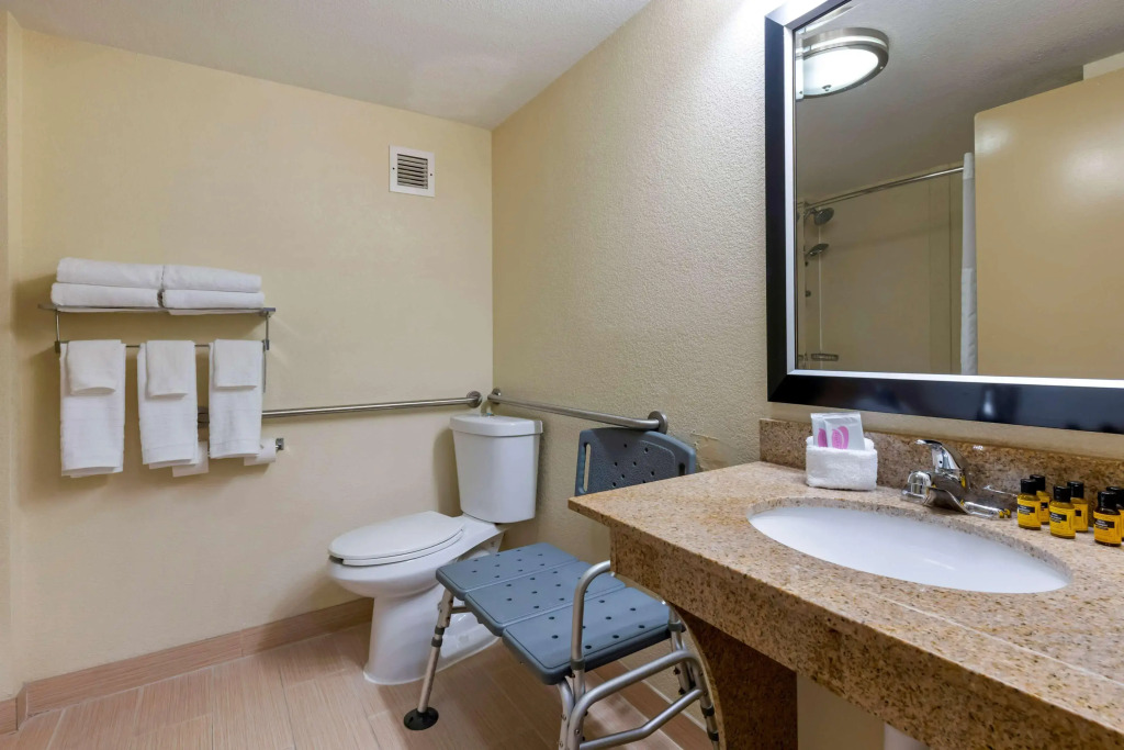Best Western Plus North Miami-Bal Harbour