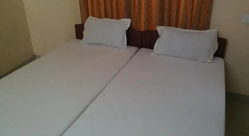 Kailas Inn