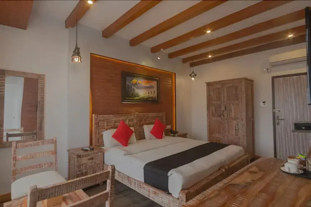 Capital O 697 Swornim Boutique Hotel