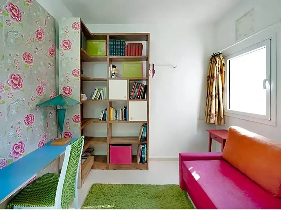 Neve Tzedek European Style w/ Balcony by Sea N' Rent