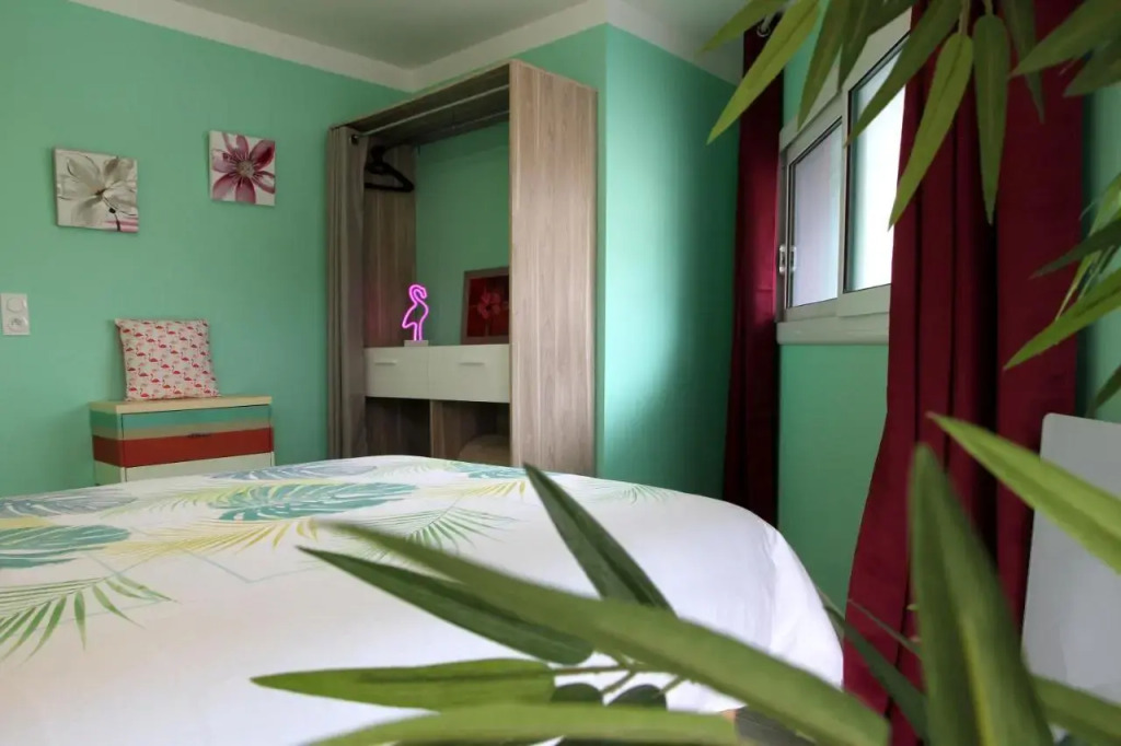 T2 LE GREEN SPA SAUNA & BALNEO tout confort.