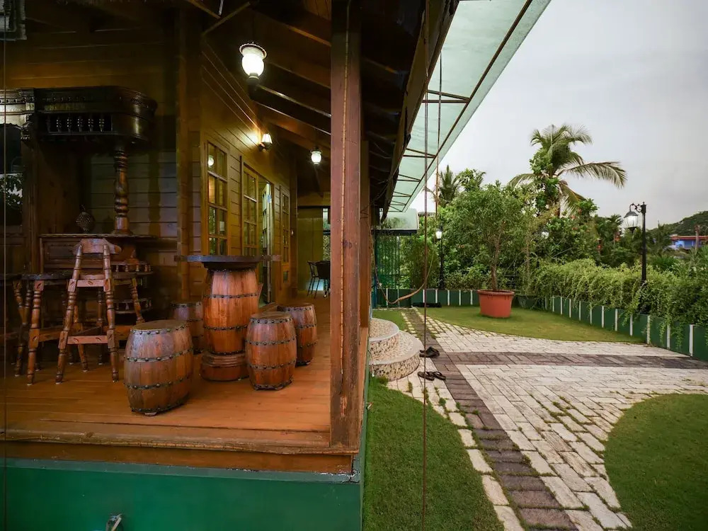 OYO 14514 Home Woodhive 2BHK Villa