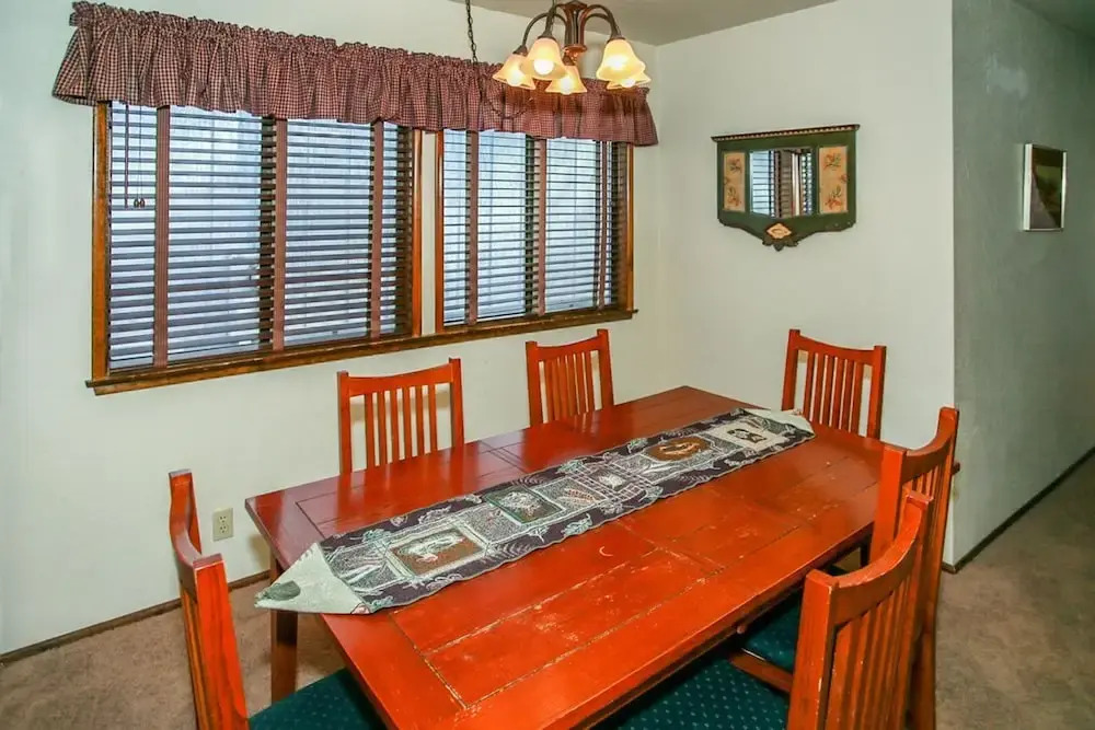 Moose Inn-1836 by Big Bear Vacations