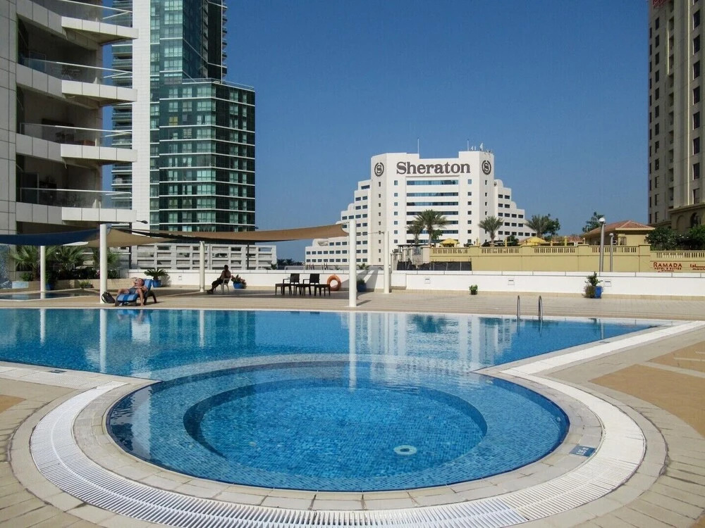 Ravishing 3BR Apartment With Amazing Marina Views