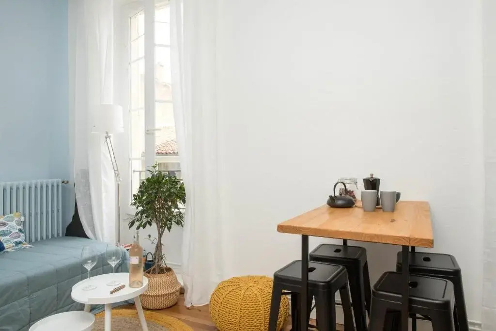 Grand studio Zen dans l'hyper centre de Poitiers