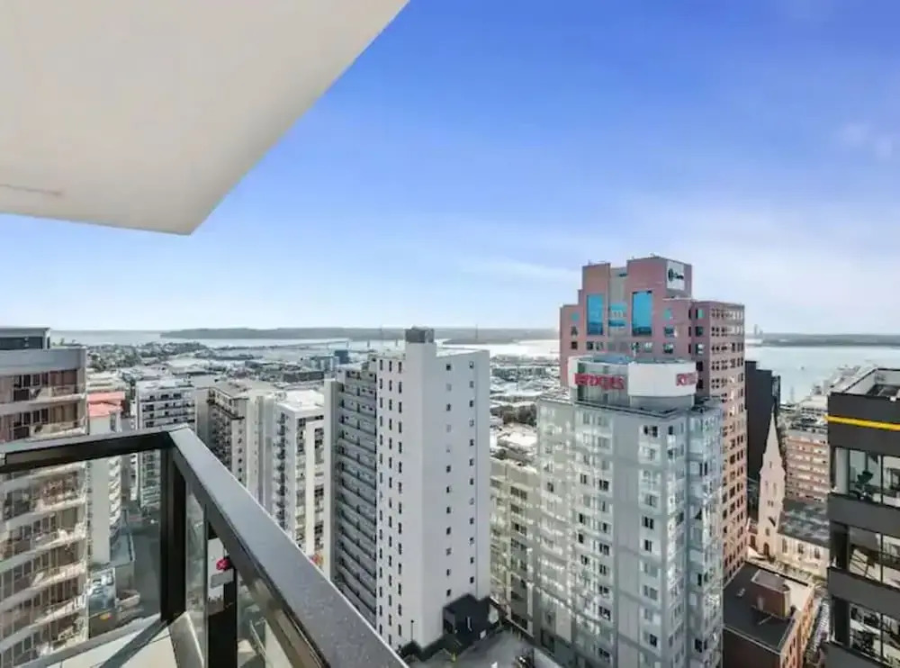 Just opposite to Skytower 2 Bedroom 2 Bathroom apartment in CBD