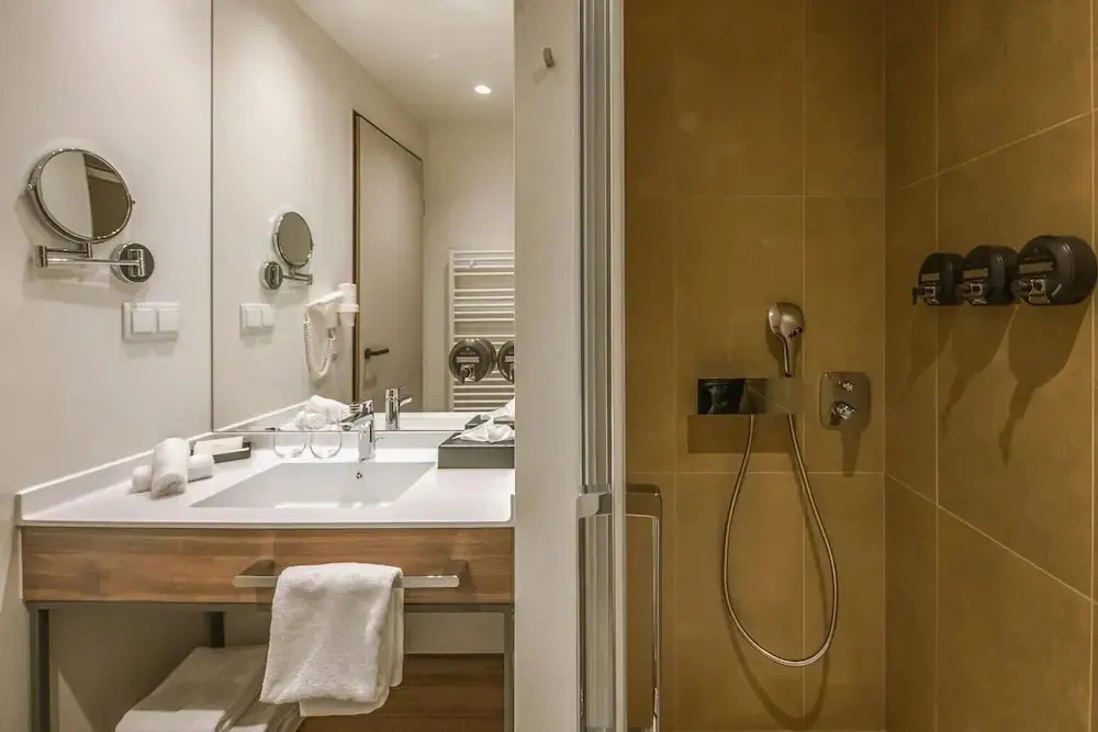 Hotel Essence