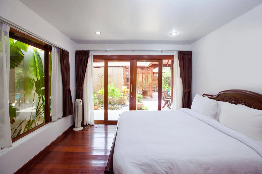 Baan Rengron