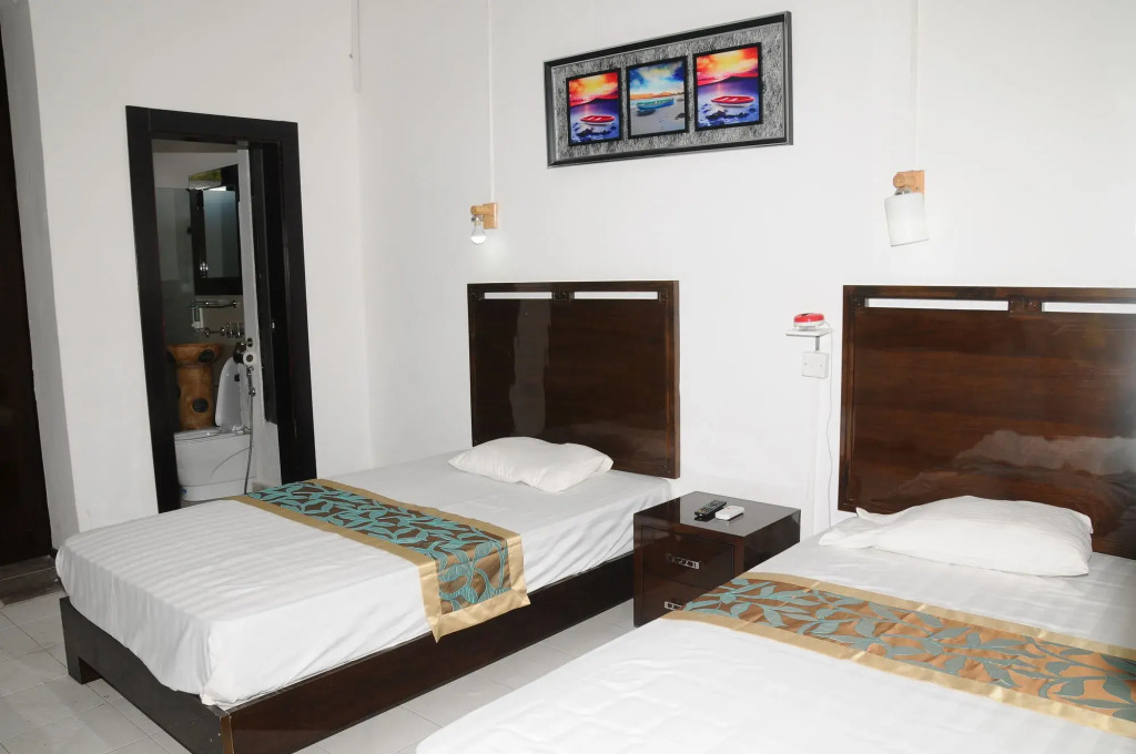 Le Flamboyant Hotel