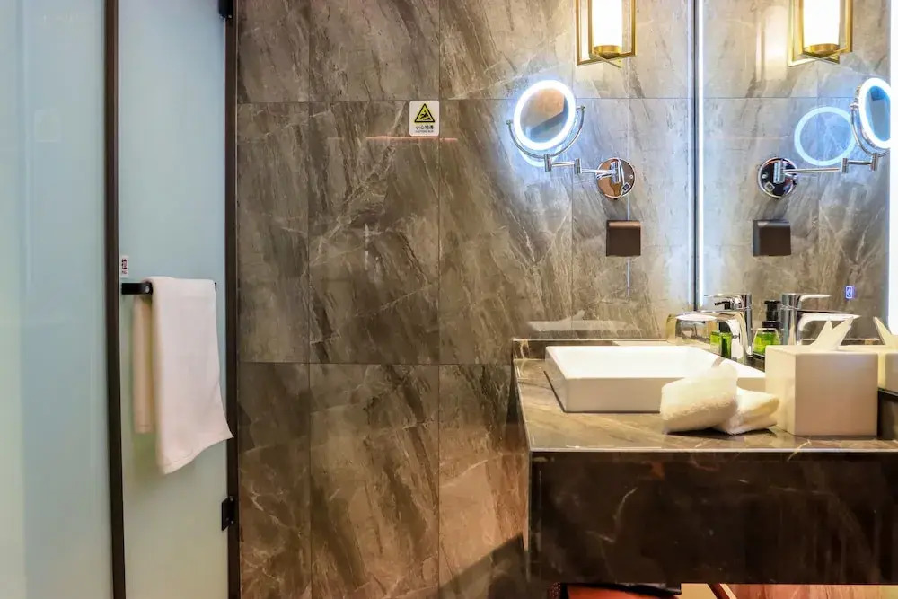 Yun-Ray Phoenix Hotel