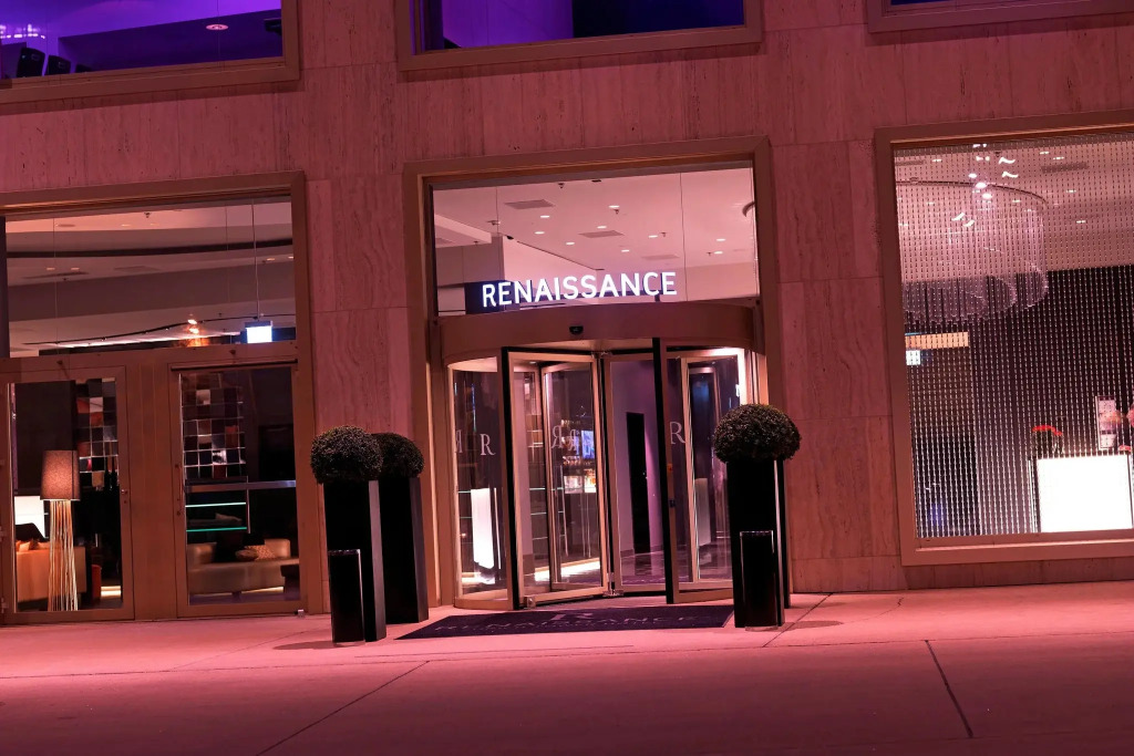 Renaissance Zurich Tower Hotel