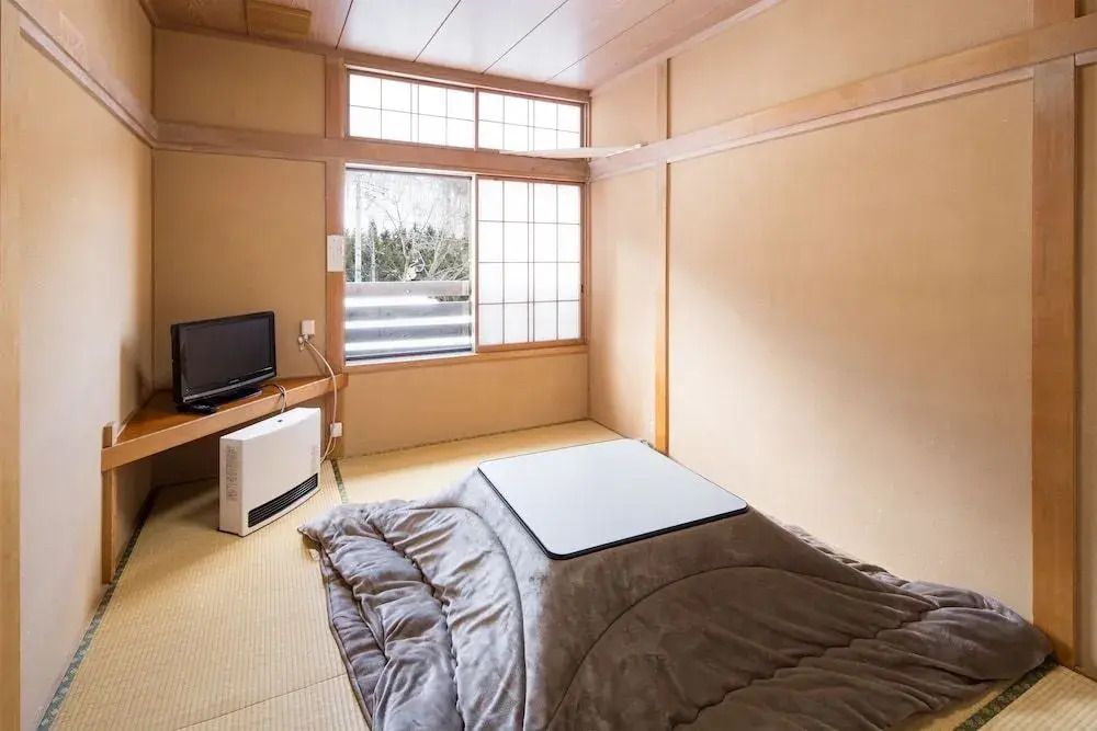 Uenohara Lodge YamanoIe