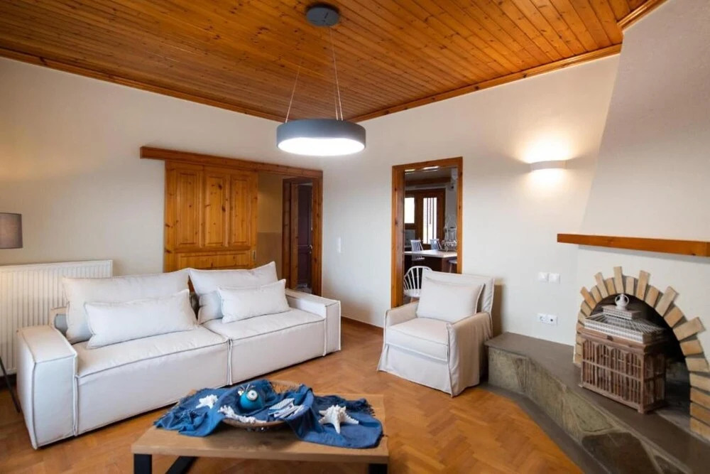 Rosas House Lefkada AV Properties