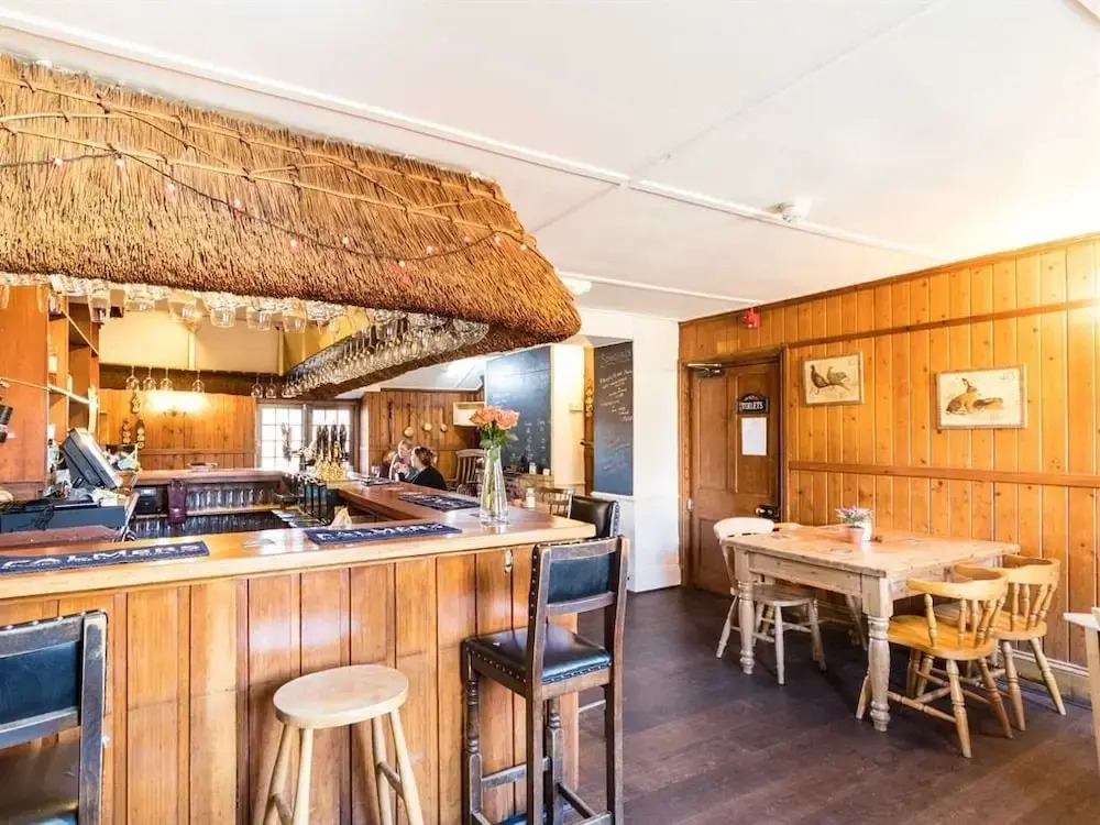 Three Horseshoes Inn